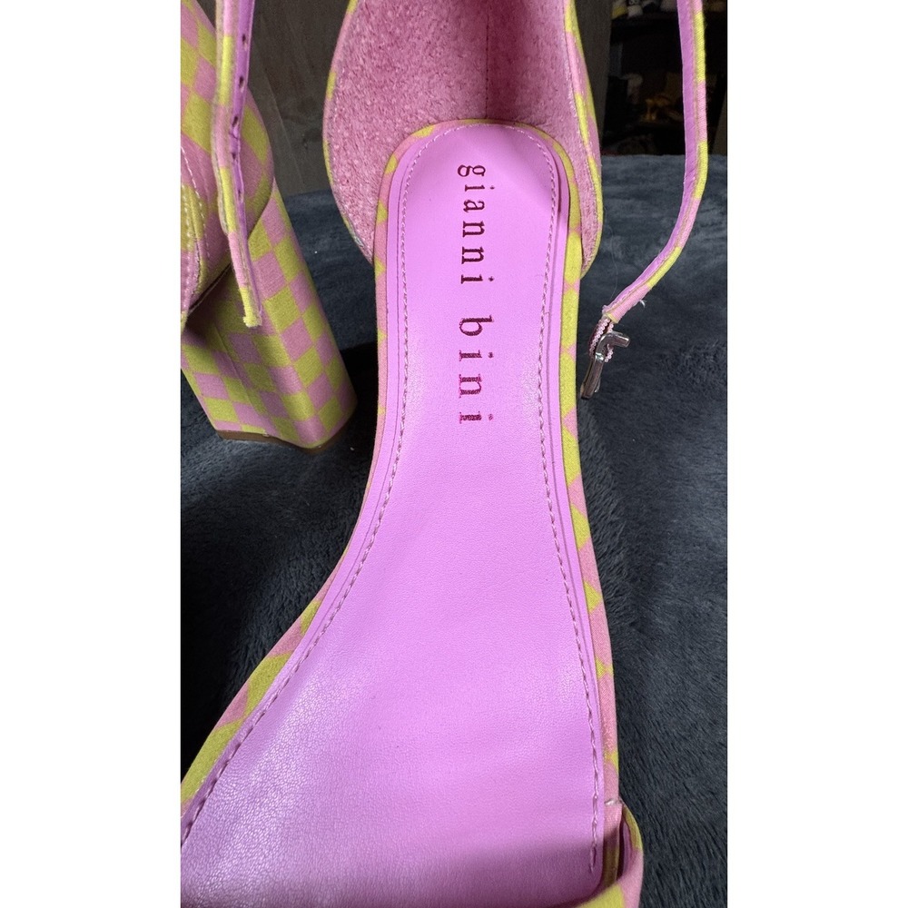 Gianni Bini Checkered Satin Ankle Strap Square Toe Block Heel Sandal 9.5 Pink - Picture 4 of 8